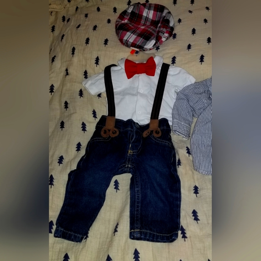Holiday outfit size 3 month. Carters shirt and pants with suspenders hat n onesi